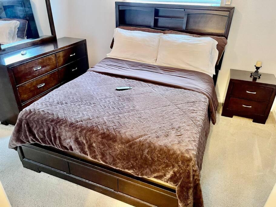 Cozy Modest Home Near Universal Studios/Volcanobay Orlando Eksteriør billede