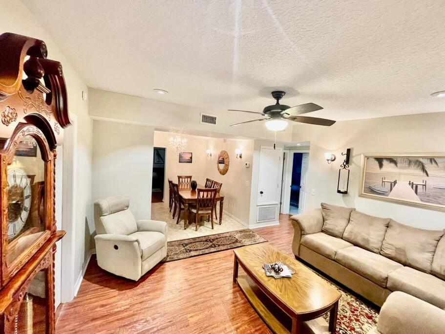 Cozy Modest Home Near Universal Studios/Volcanobay Orlando Eksteriør billede