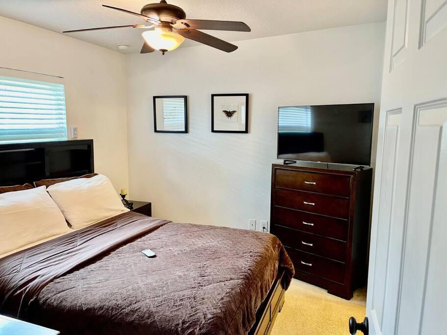 Cozy Modest Home Near Universal Studios/Volcanobay Orlando Eksteriør billede